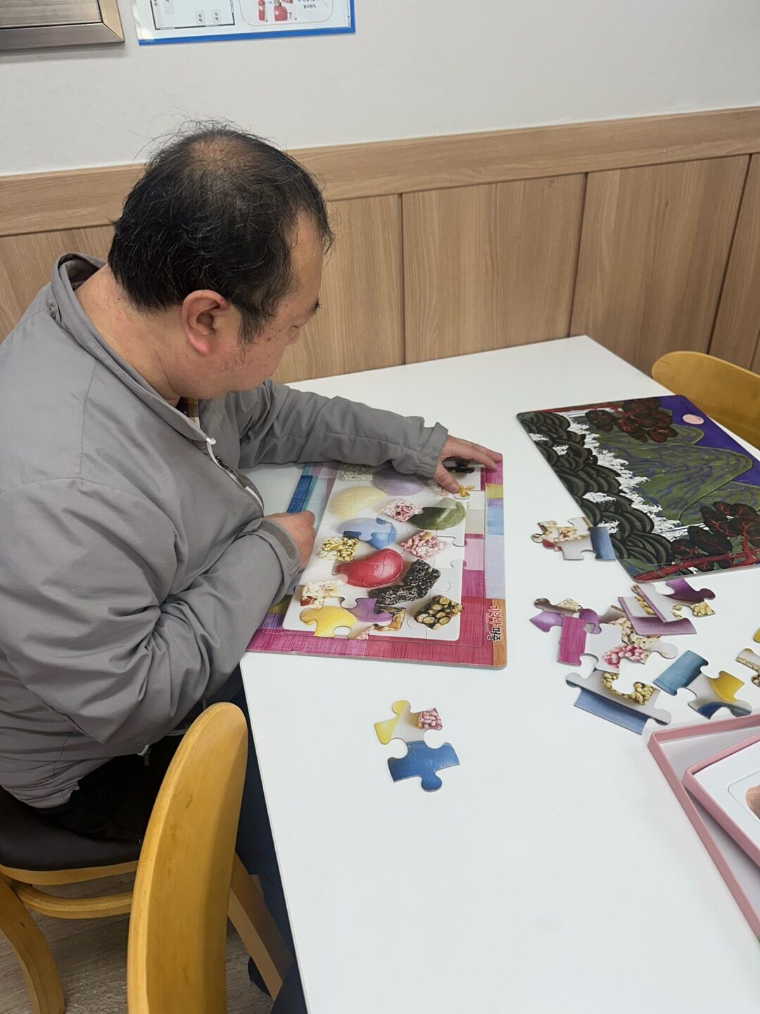 [4월] 퍼즐동아리 2팀 활동사진입니다